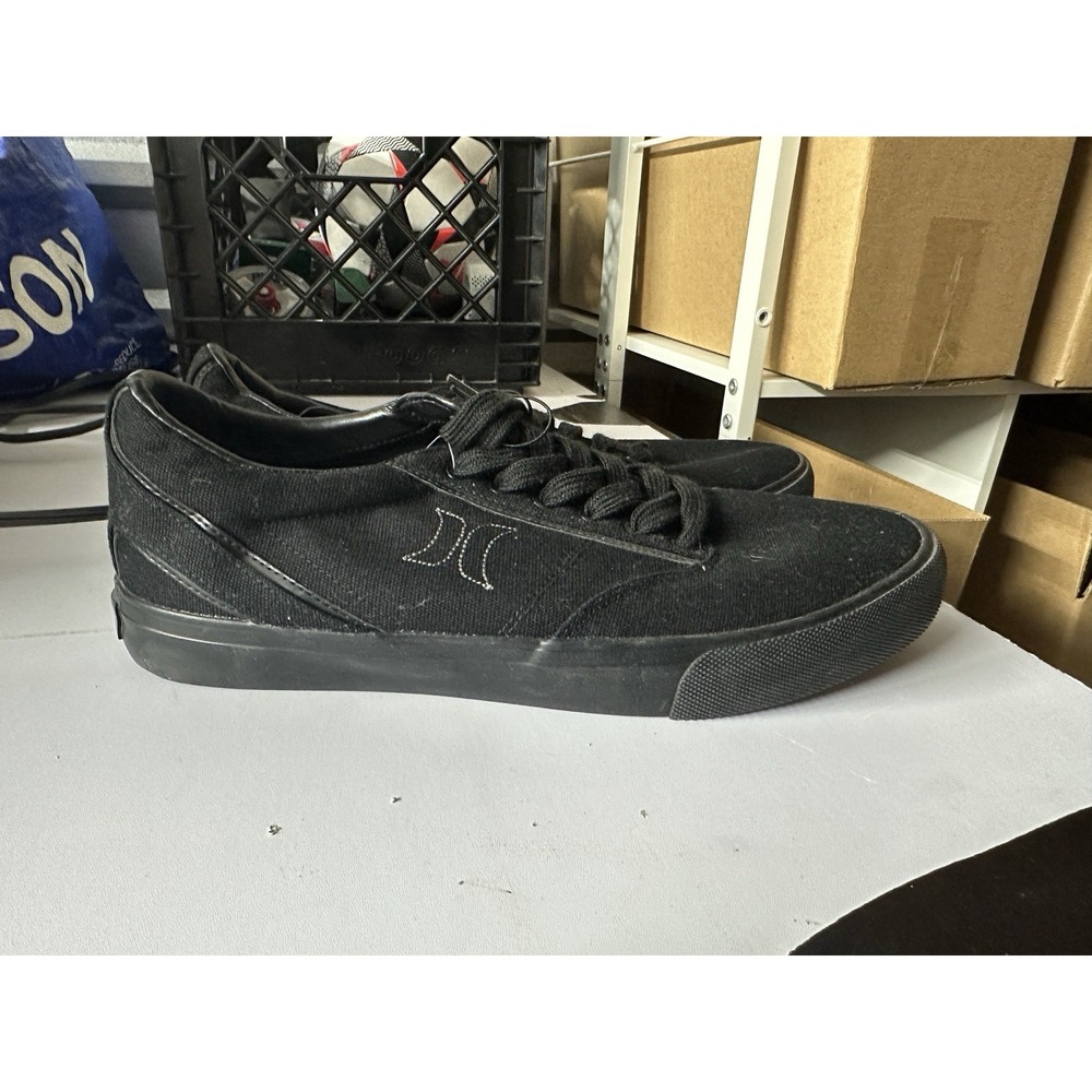 Hurley Men's Arlo Lace Up Canvas Sneakers, Casual Shoes, Black Size 12 New